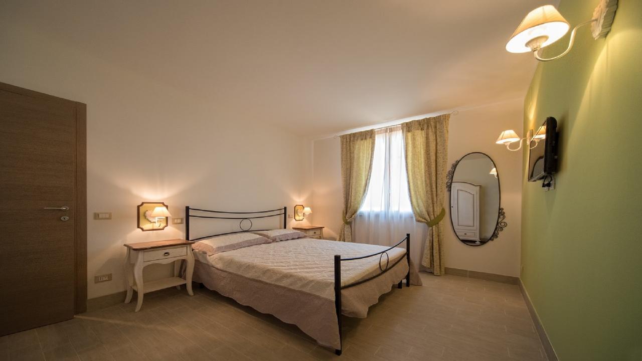 דירות Cenaia Agriturismo Deni מראה חיצוני תמונה