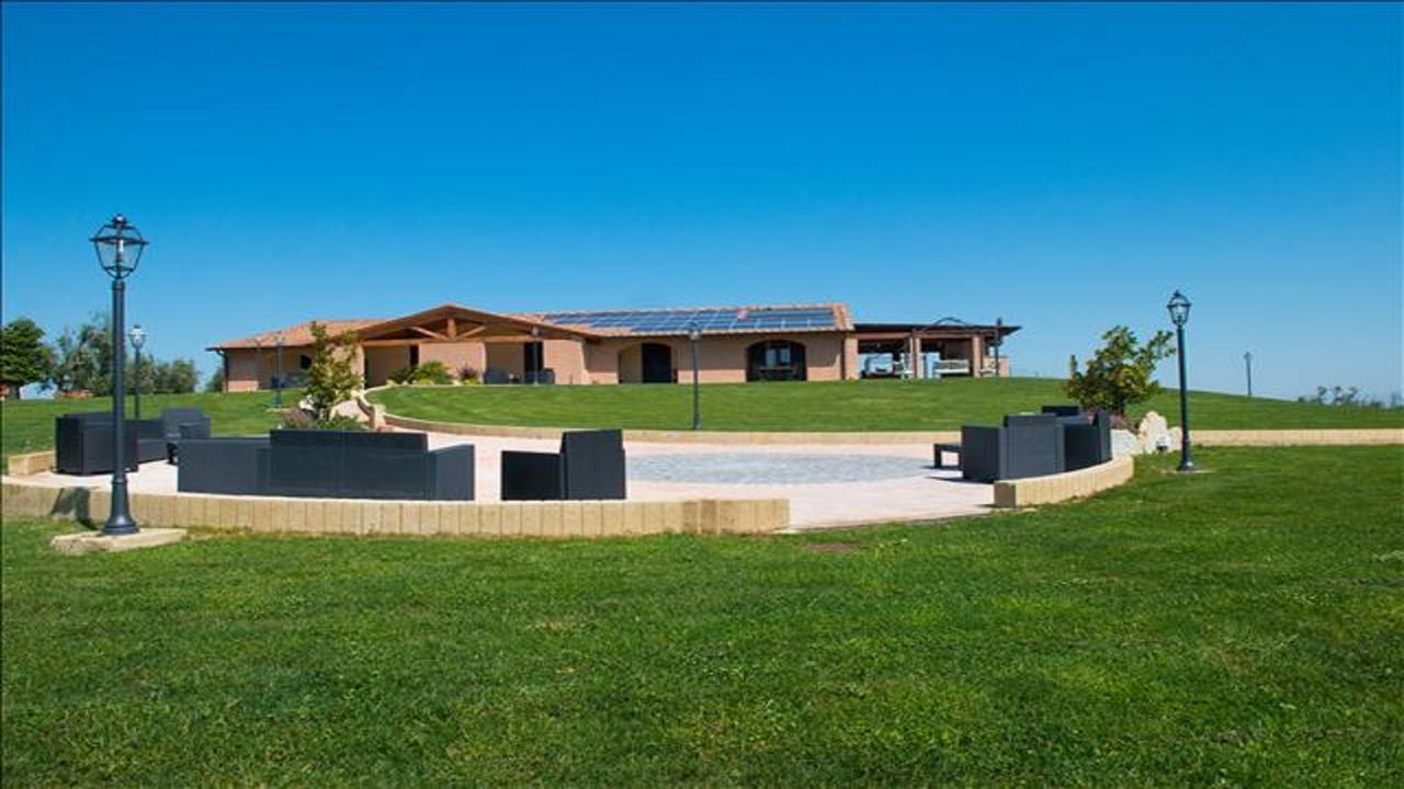 דירות Cenaia Agriturismo Deni מראה חיצוני תמונה